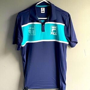 Fila Men’s Medium Tennis Shirt Hall Of Fame Open for Van Alen Cup, Blue/Green